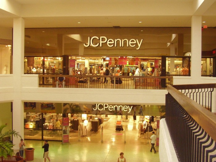 uno- store- JC -penney- in- florida -negli -anni- 2000 -wikimedia- commons